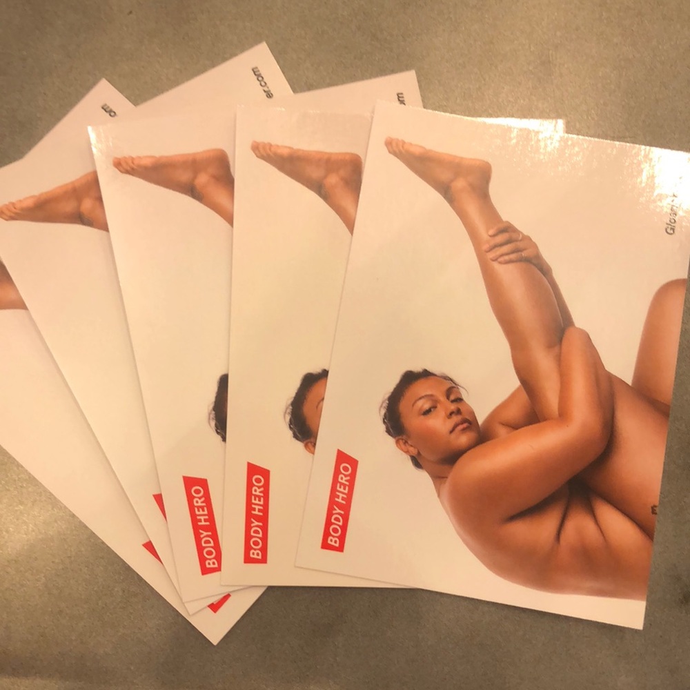 GLOSSIER BODY HERO POSTCARDS